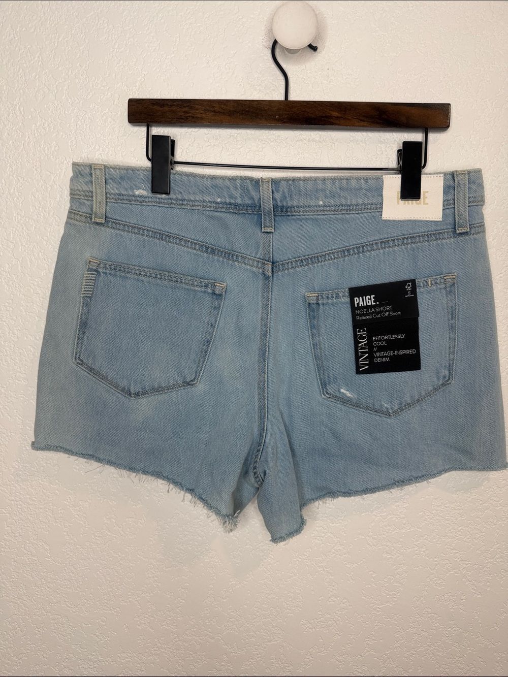 NWT PAIGE NOELLA SHORT Relaxed Cut Off Sz 31 - Picture 4 of 12